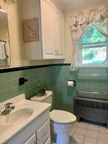 Building Photo - 2857 NY-9D