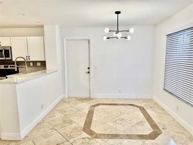 Building Photo - 5357 Buckhead Cir