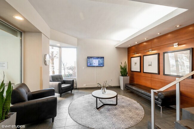 Building Photo - 4950 N Marine Dr