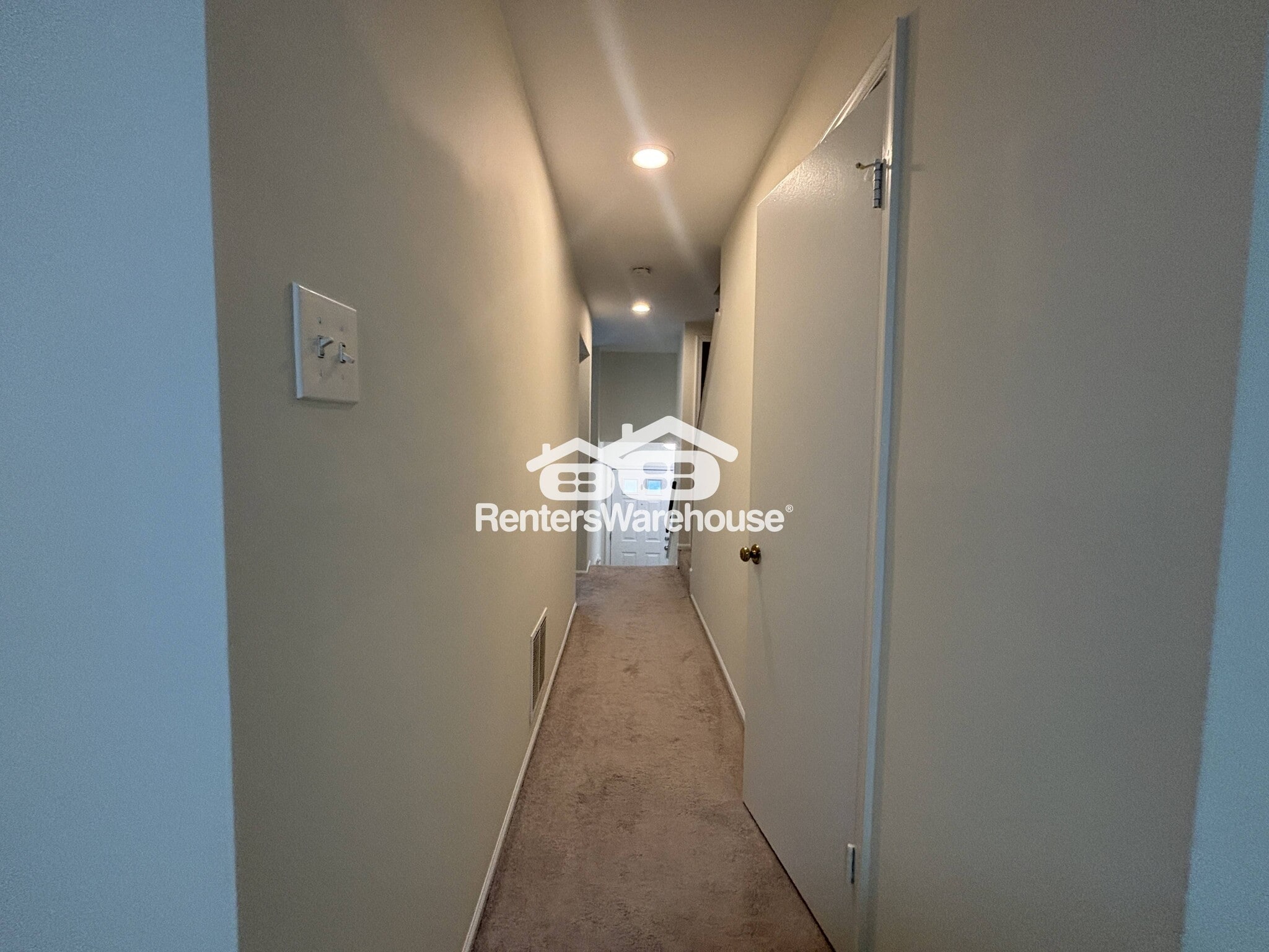 Building Photo - 7429 Setting Sun Way