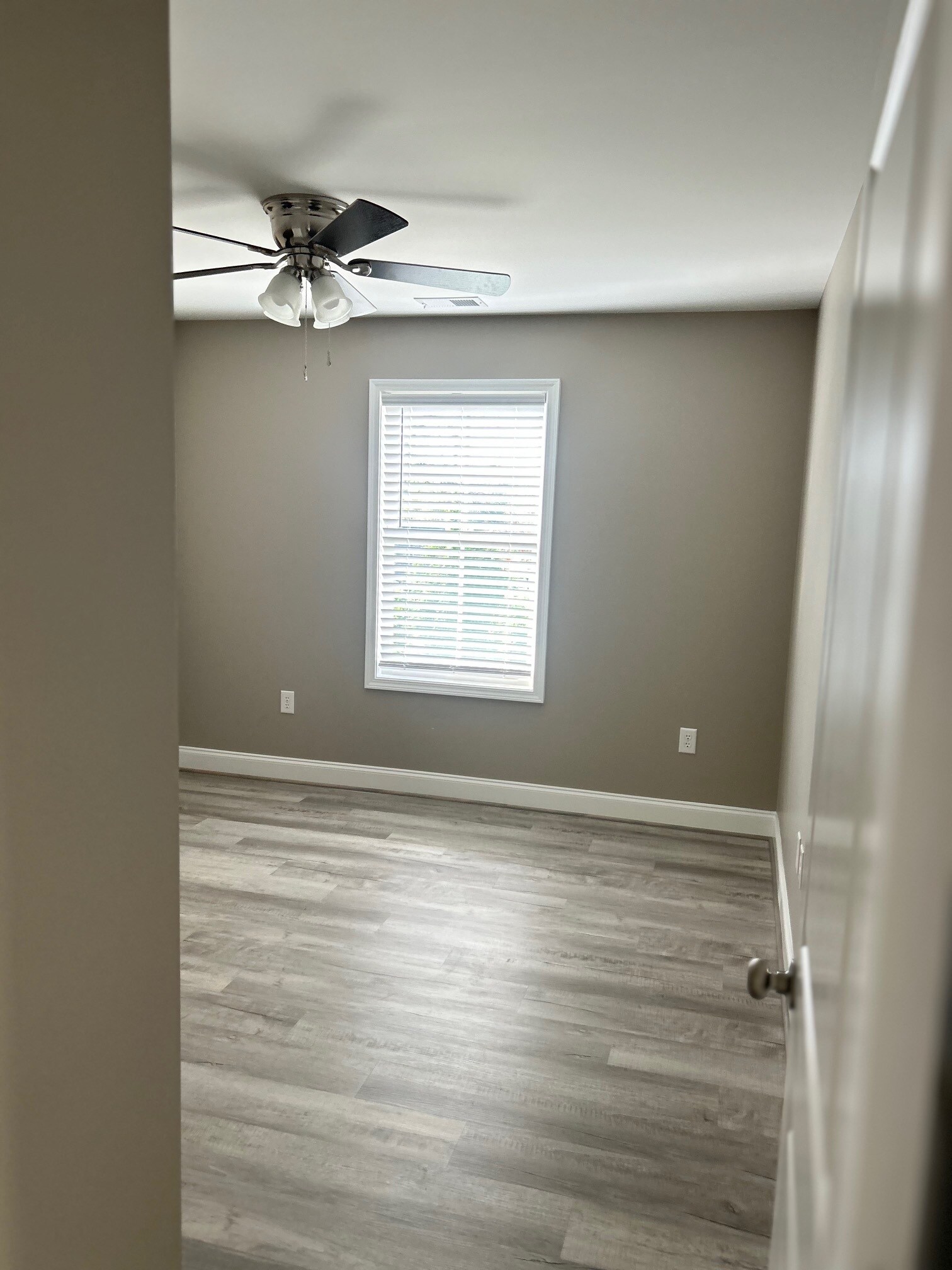 Building Photo - 125 Scout Cir