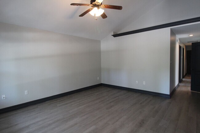 Building Photo - 3-Bedroom Coming Soon In June!