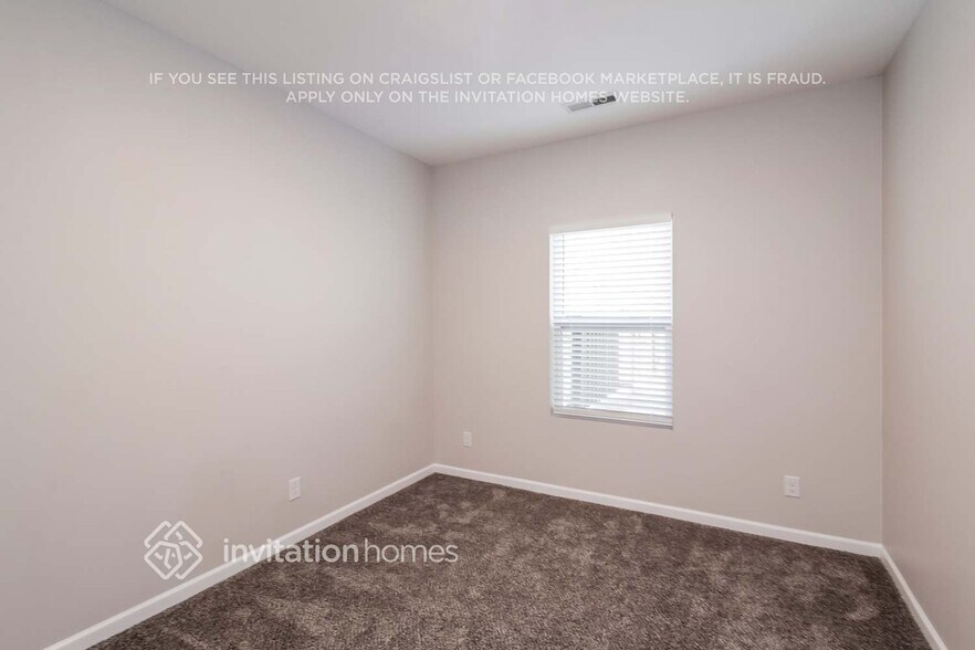 Building Photo - 14736 Glenduff Place