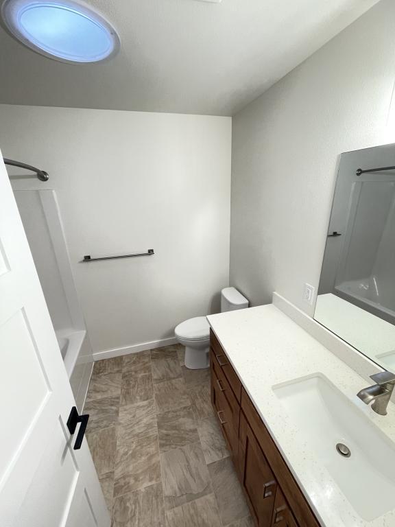 Building Photo - 1026 SE 6th Ave