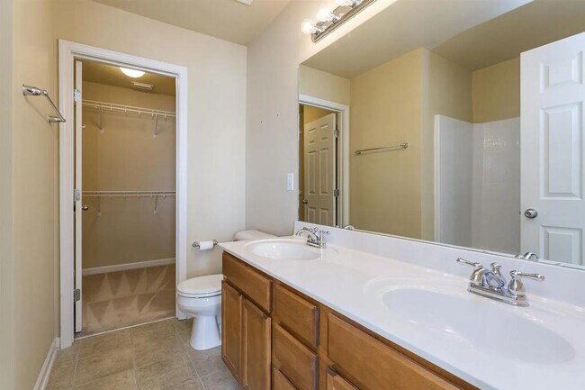 Building Photo - 1382 Rural Hill Rd