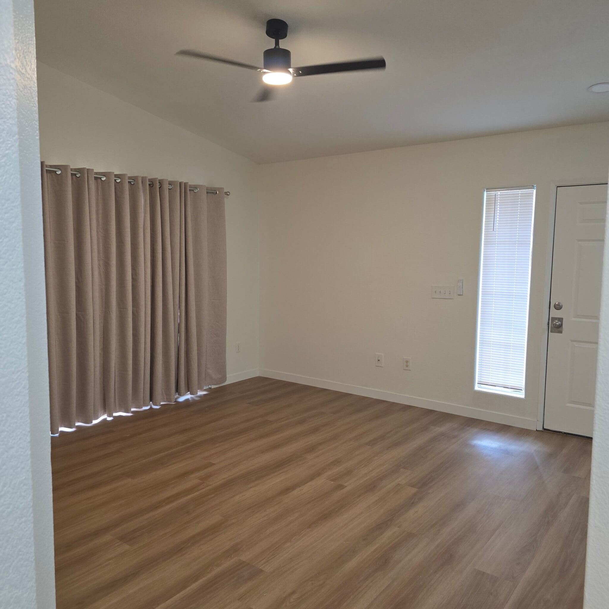 Living Room - 1881 W Alexander Rd