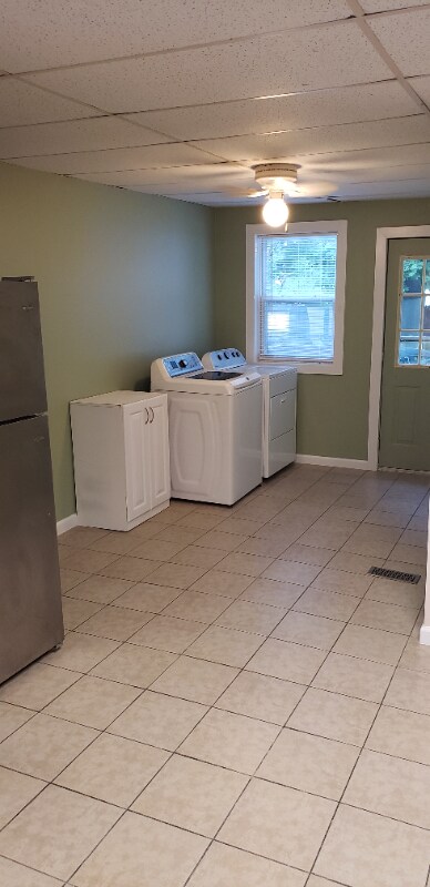 Building Photo - 172 E Flower Ave