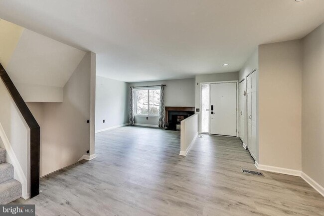 Building Photo - 18509 Owl Run Way