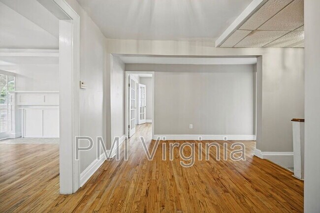 Building Photo - 2101 Hampton Blvd