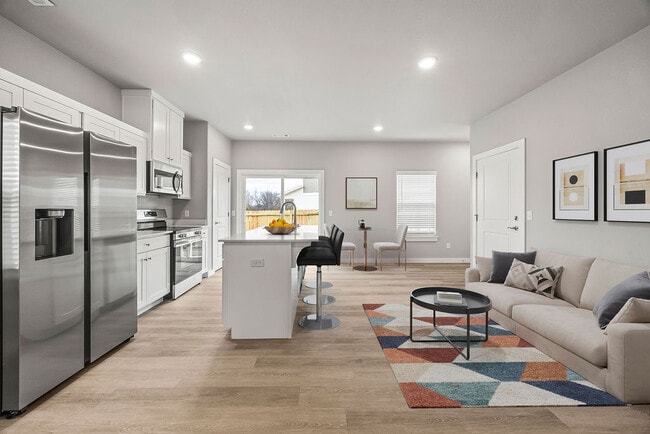 Building Photo - 2602 SW Convent St