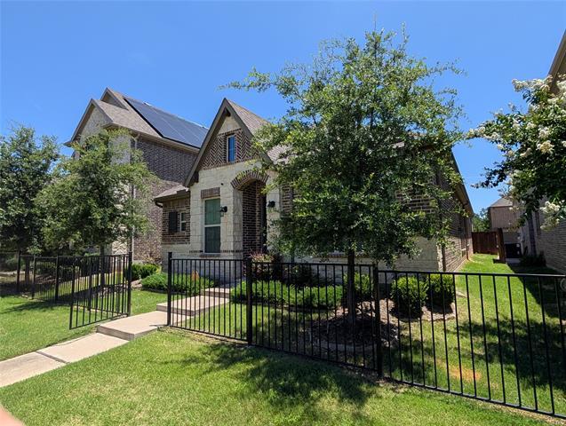 Building Photo - 306 Park Dr