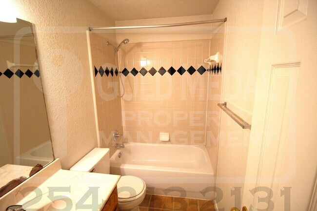 Building Photo - 4302 Hank Dr