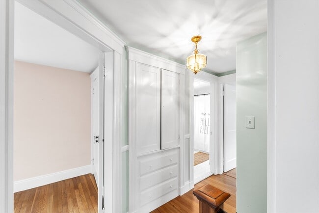 Building Photo - 55 Arborough Rd