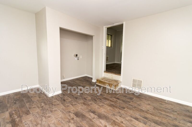 Building Photo - 859 Wheeler Ave