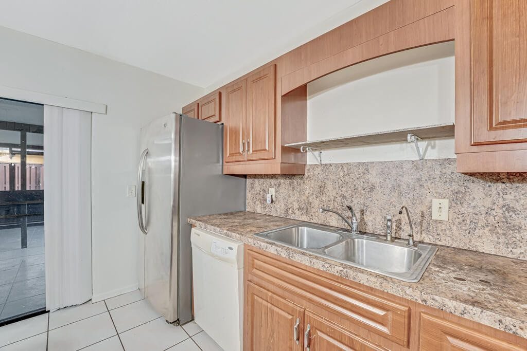 Building Photo - 4205 Turnberry Cir