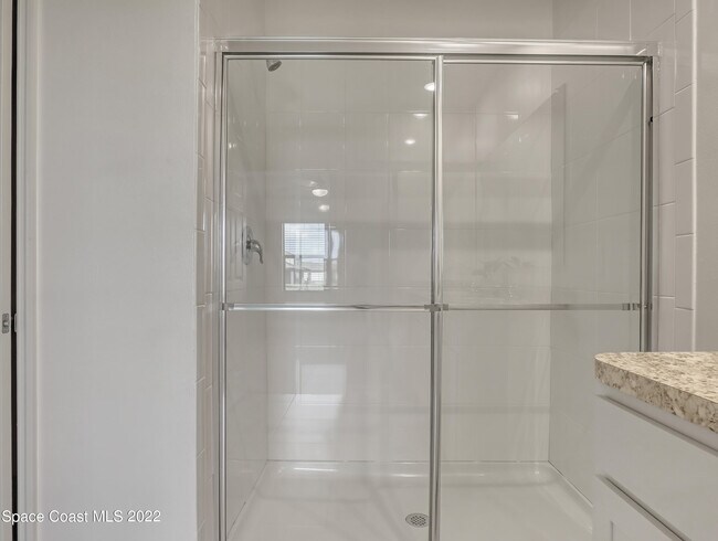 Building Photo - 7508 Tourmaline Dr