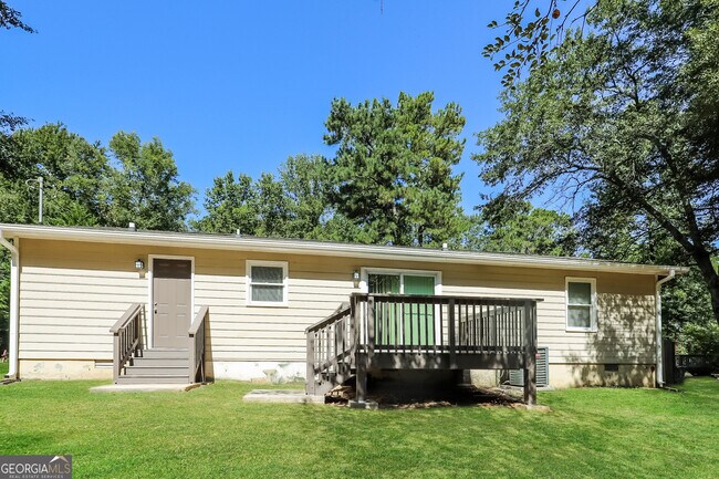 Building Photo - 374 Scott Blvd