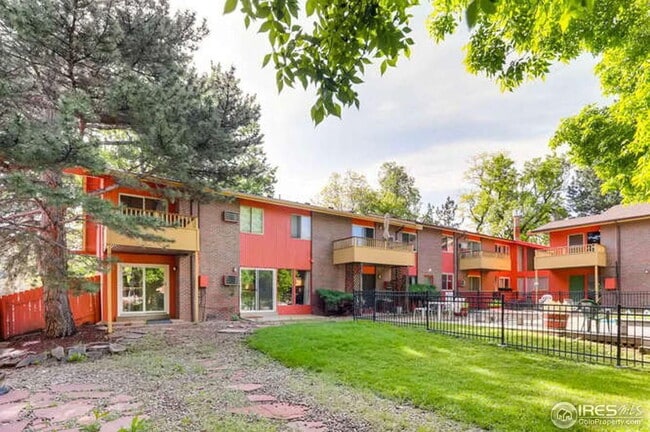Building Photo - 1BR/1BA+OFFICE in Boulder Available Now!