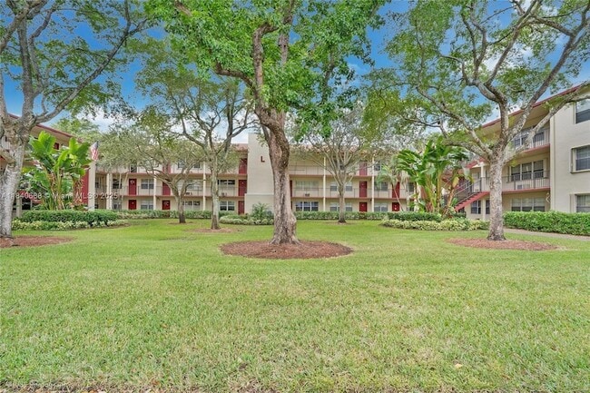 Building Photo - 200 SW 132nd Way
