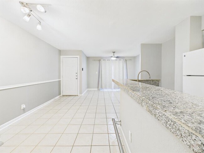 Building Photo - 3018 S 1st St