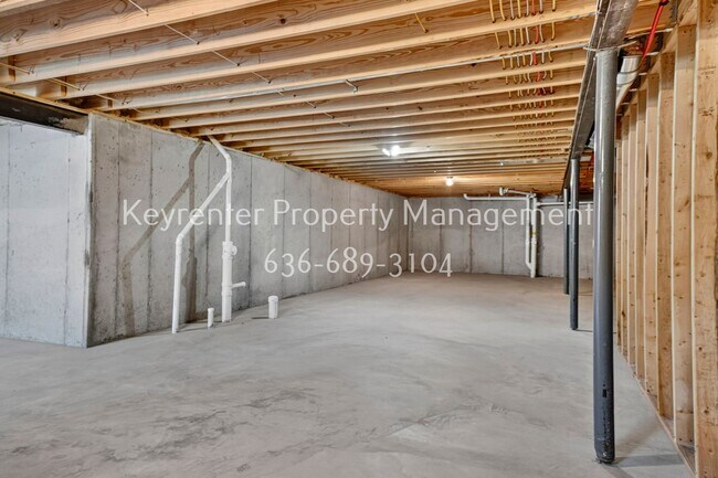 Building Photo - 926 Townhouse Ln