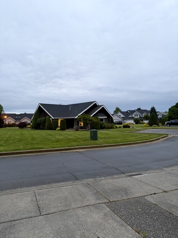 Building Photo - 2285 James Cir