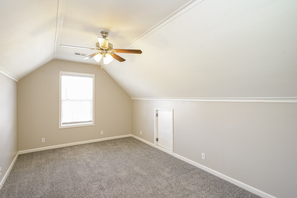 Building Photo - 2927 Islington Dr