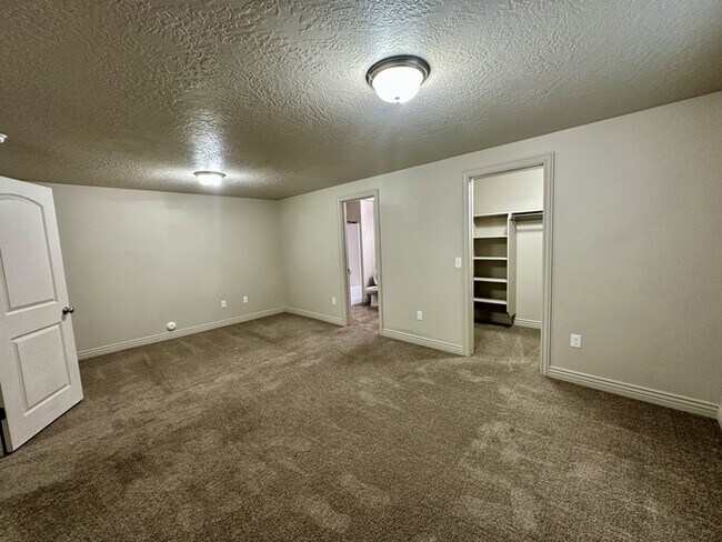 Building Photo - 6274 Copan Way