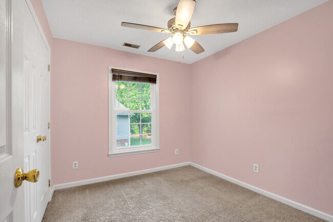 Building Photo - 130 Hickman Ct