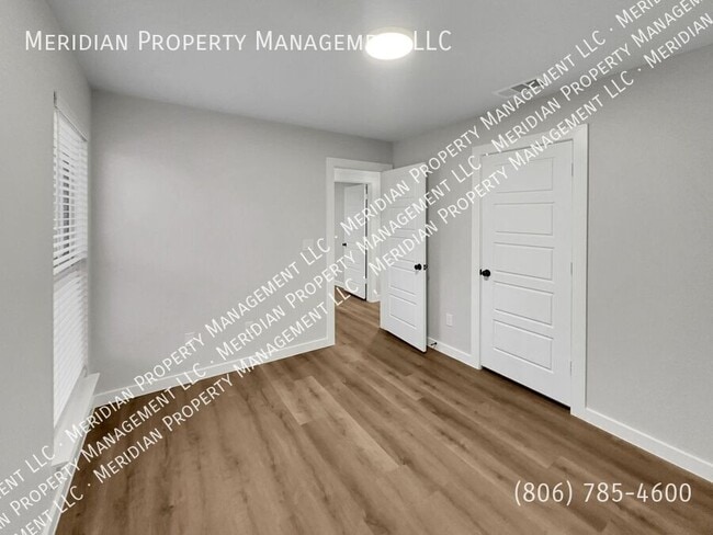 Building Photo - 2128 Kokomo-