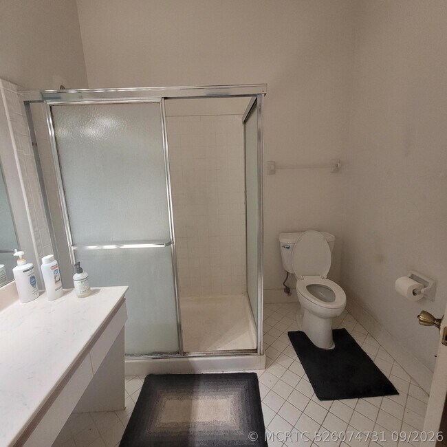Building Photo - 5406 Firenze Dr