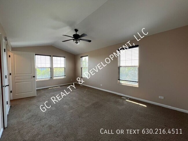 Building Photo - 1513 Bristol Ln