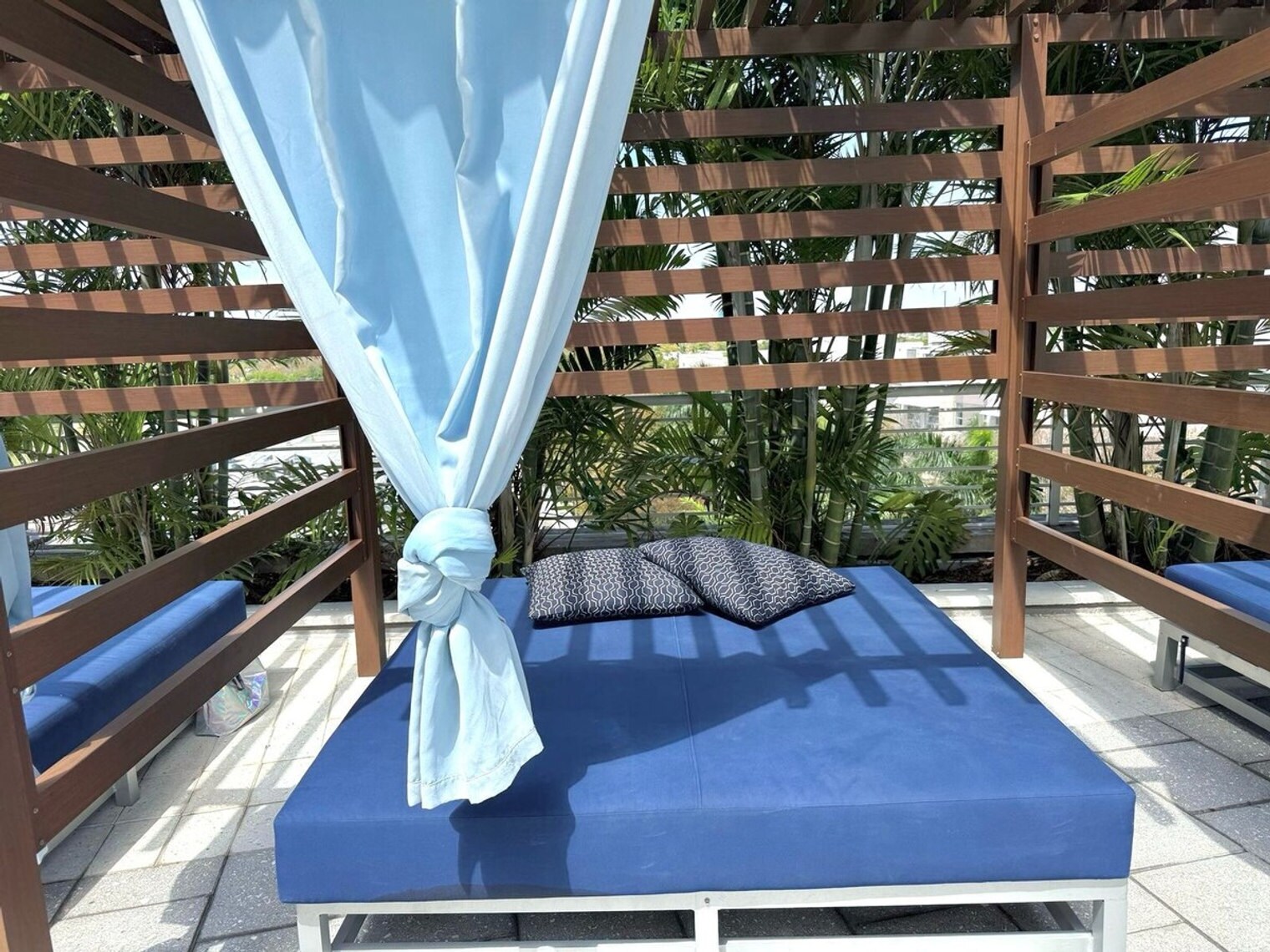 Building Photo - 139 NE 32nd St