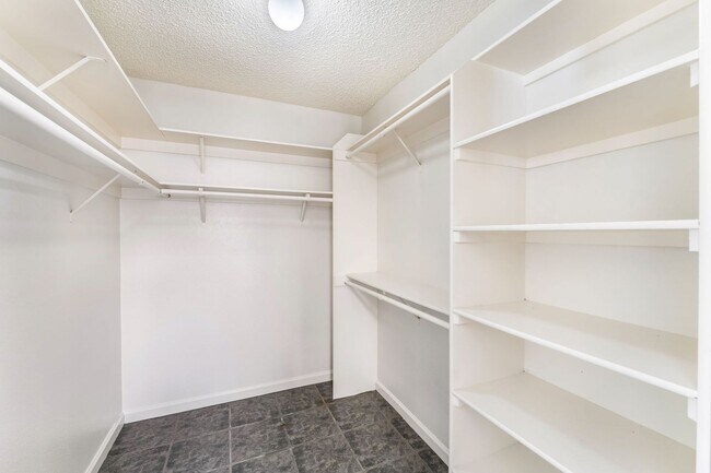 Building Photo - Charming Two-Story Home with Spacious Layout and Cozy Appeal!