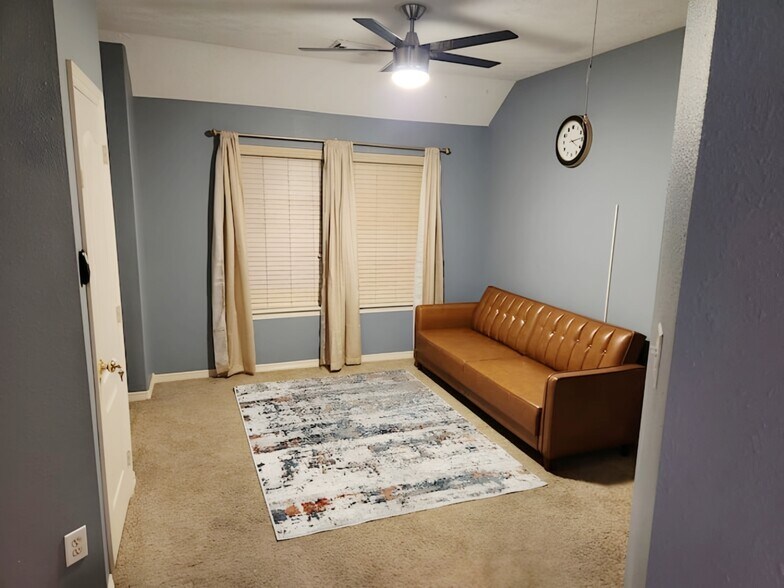 Building Photo - 23722 Spring Dane Dr