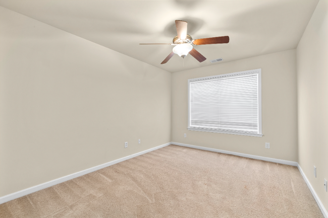 Building Photo - 5174 Centennial Creek View NW