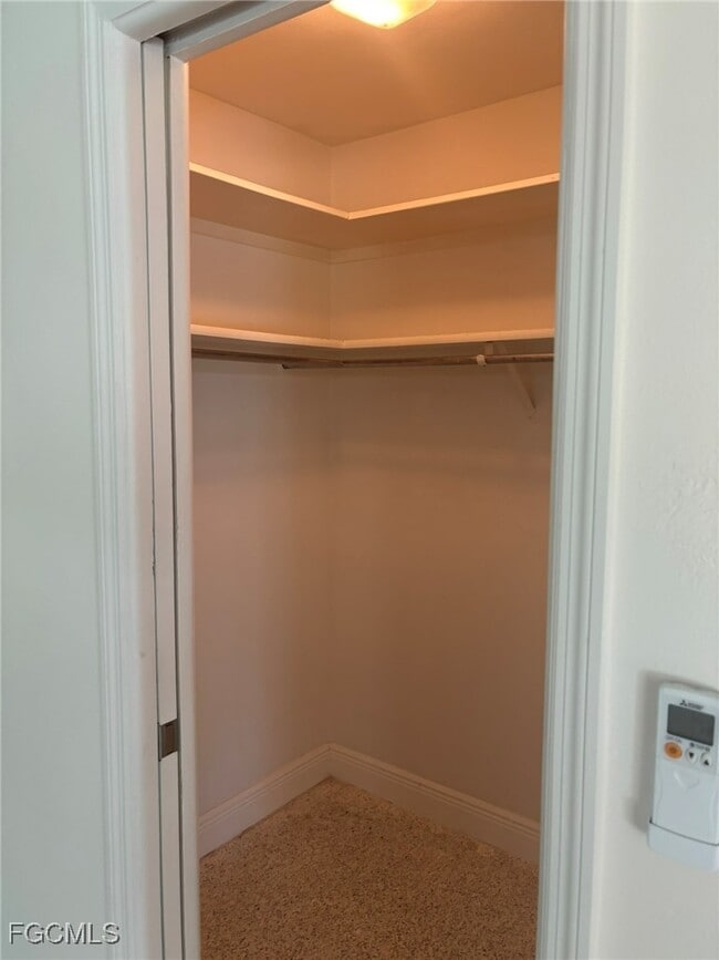 Building Photo - 5917 SW 1st Ct