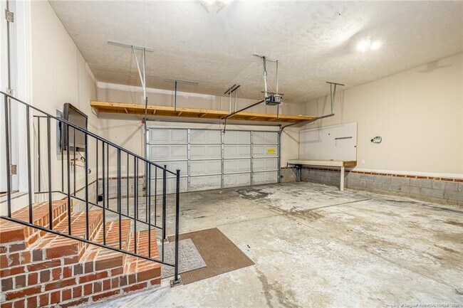 Building Photo - 3320 Benson Pl