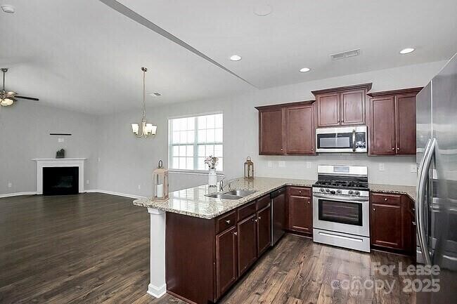 Building Photo - 6828 Pennyroyal Wy