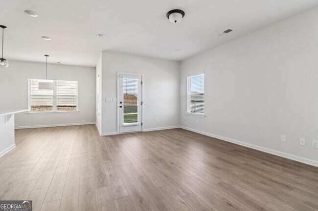 Building Photo - 708 Shetland Trl