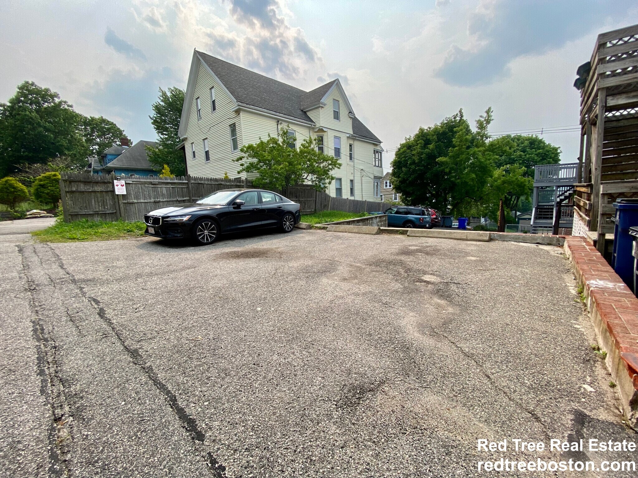 Building Photo - 95 Metropolitan Ave