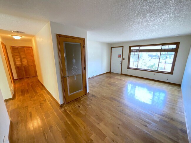 Building Photo - 4375 Cassidy St