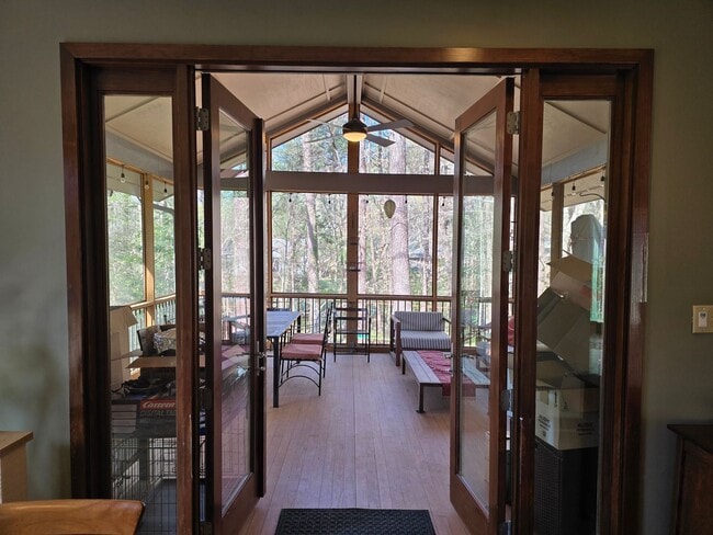 Building Photo - Classic Chapel Hill Charm in The Oaks – Timeless One-Level Living