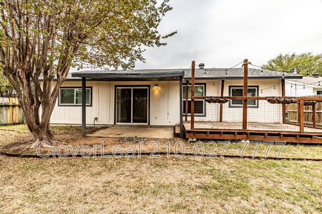 Building Photo - 7627 Pipers Swan St