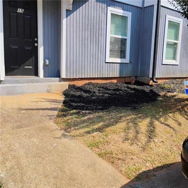 Building Photo - 2340 Beaver Ruin Rd