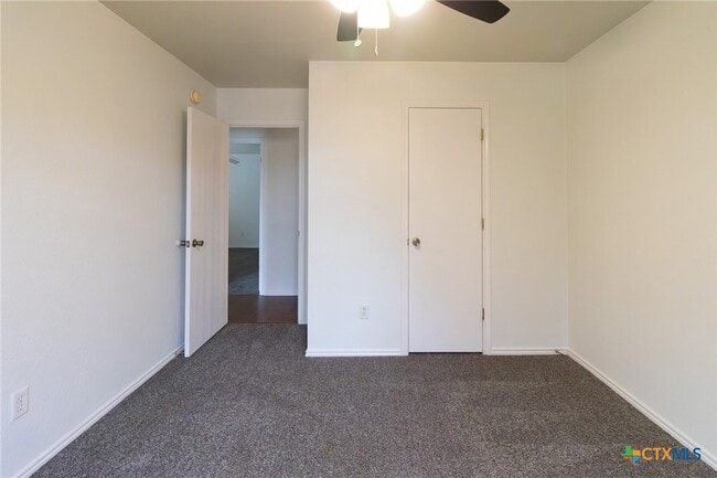 Building Photo - 4507 Aspen Dr