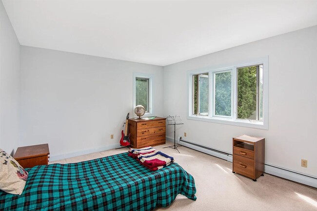 Building Photo - 5BD/3BA Beautiful House in South Burlington