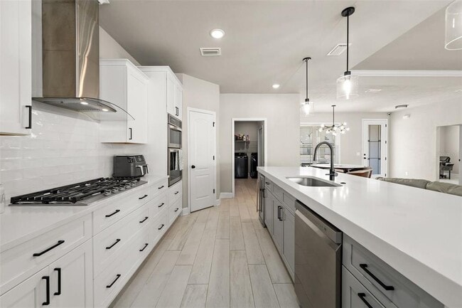 Building Photo - 24784 SW 21st Ln