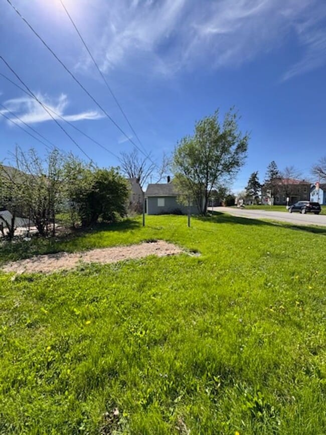 Building Photo - New Listing!!!