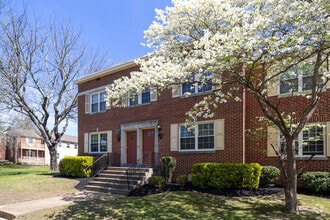 Building Photo - The Waterford Apartments